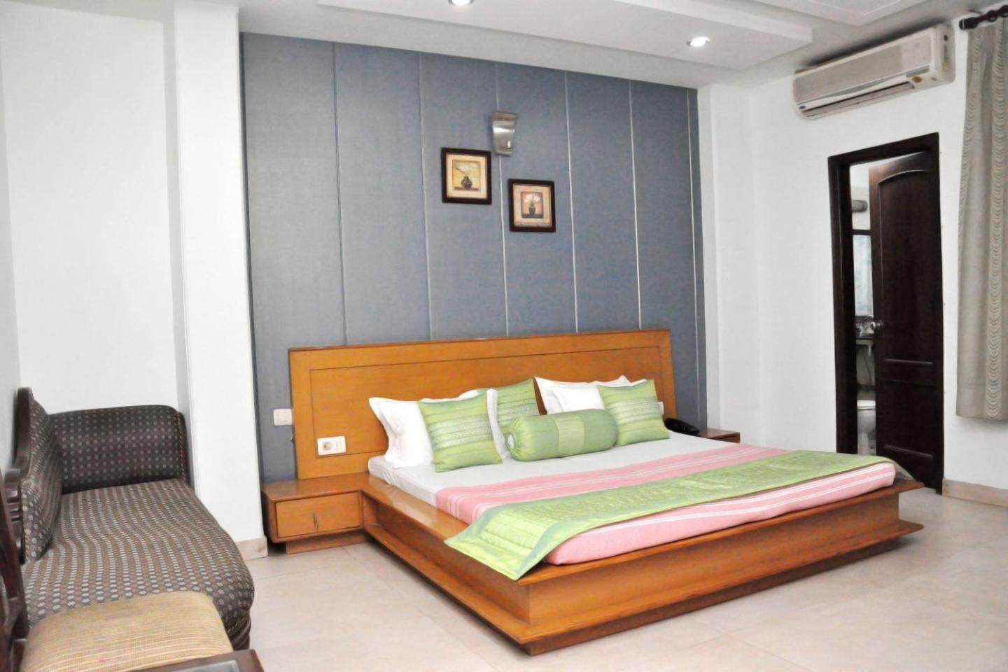 Hotel Blue Bell - Karol Bagh New Delhi エクステリア 写真