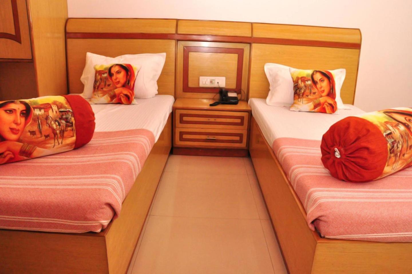Hotel Blue Bell - Karol Bagh New Delhi エクステリア 写真