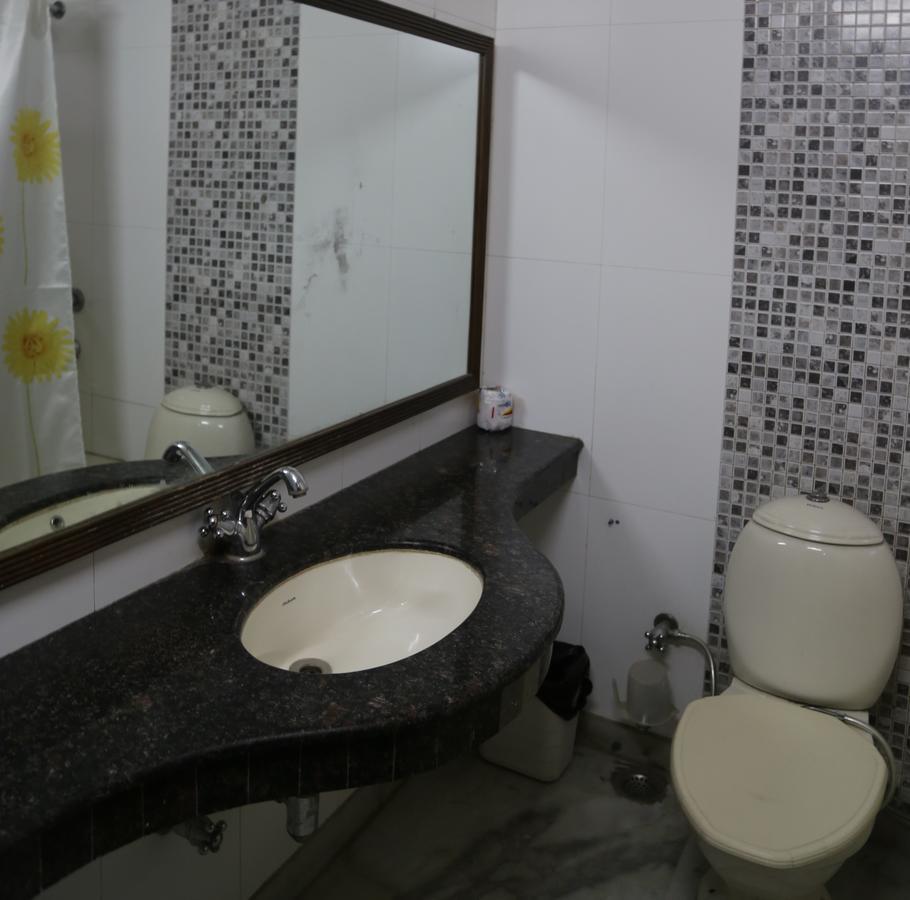 Hotel Blue Bell - Karol Bagh New Delhi エクステリア 写真