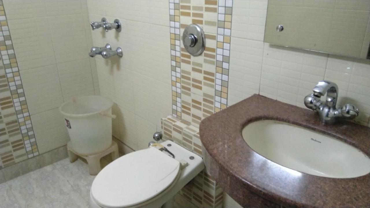 Hotel Blue Bell - Karol Bagh New Delhi エクステリア 写真