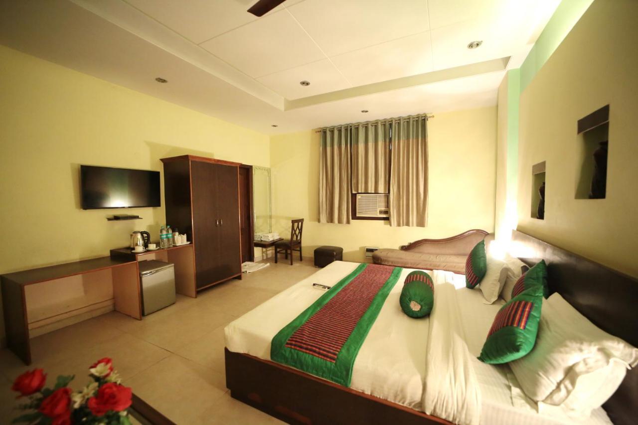 Hotel Blue Bell - Karol Bagh New Delhi エクステリア 写真