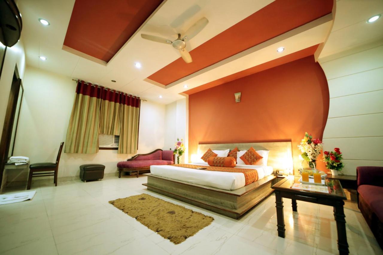Hotel Blue Bell - Karol Bagh New Delhi エクステリア 写真
